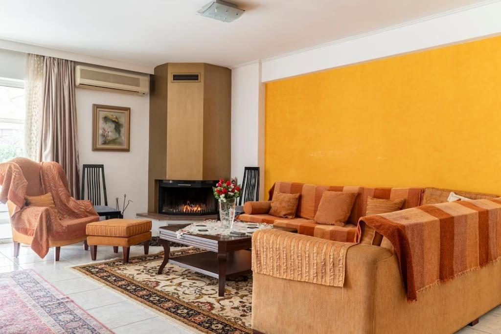 Katerina'S Apartment Athens Exterior photo
